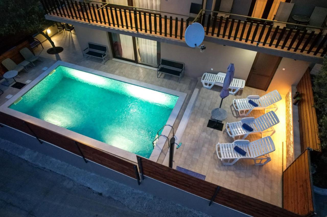 Pool Apartments Julia Zadar Exterior foto