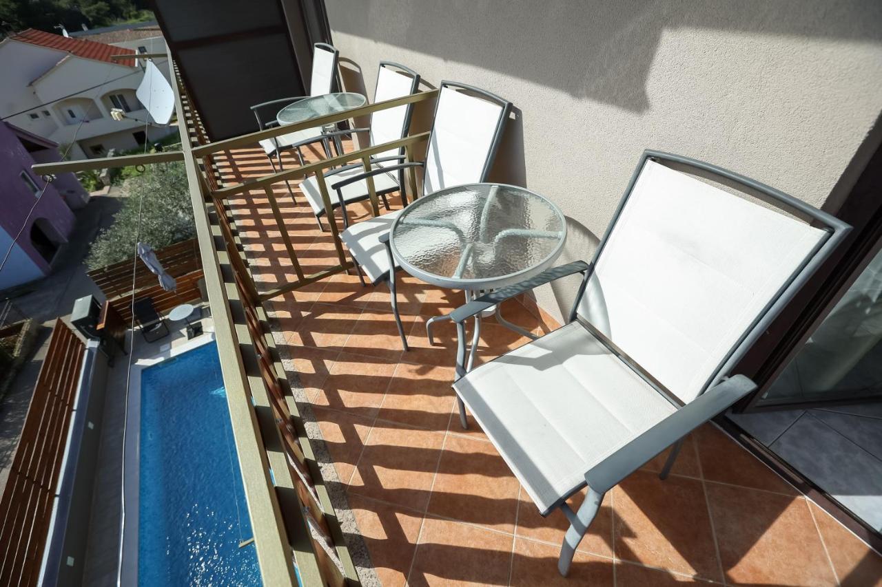 Pool Apartments Julia Zadar Exterior foto