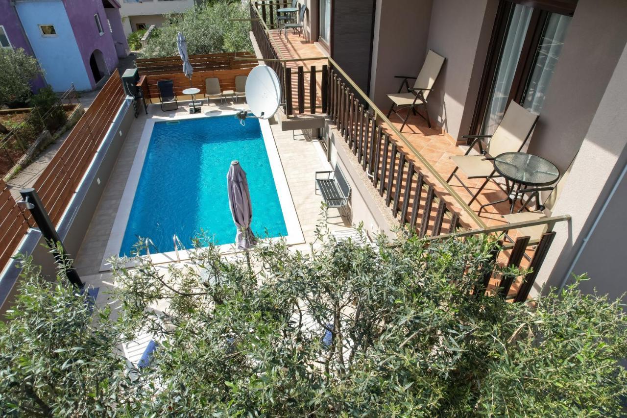 Pool Apartments Julia Zadar Exterior foto