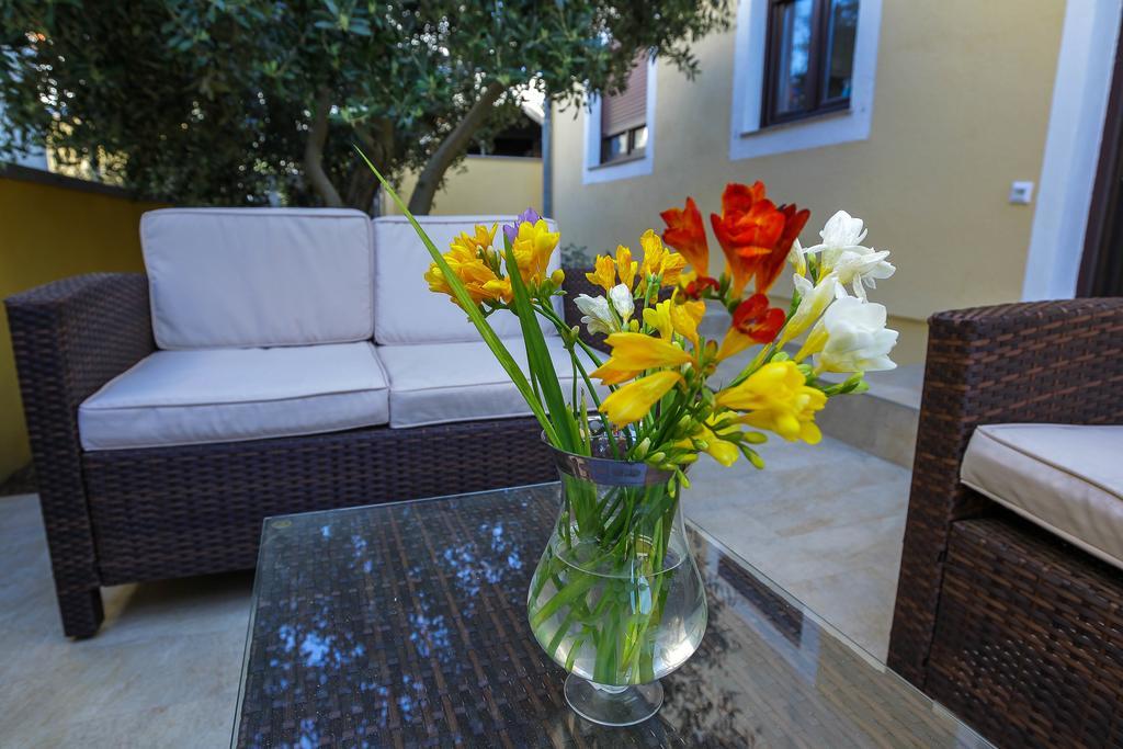 Pool Apartments Julia Zadar Exterior foto